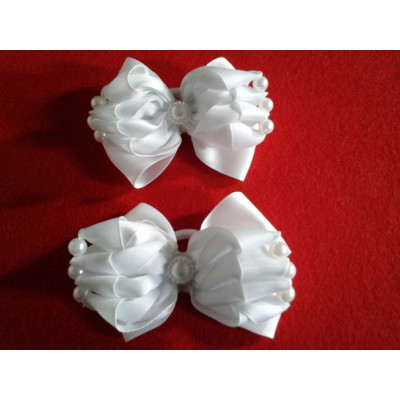 Банты белые объёмные