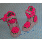 Панно Хризантемы 35х50см в рамке, картина вышита крестом Панно Хризантемы 35х50см в рамке, картина вышита крестом