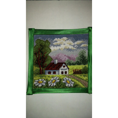Вышитая картина Милый дом